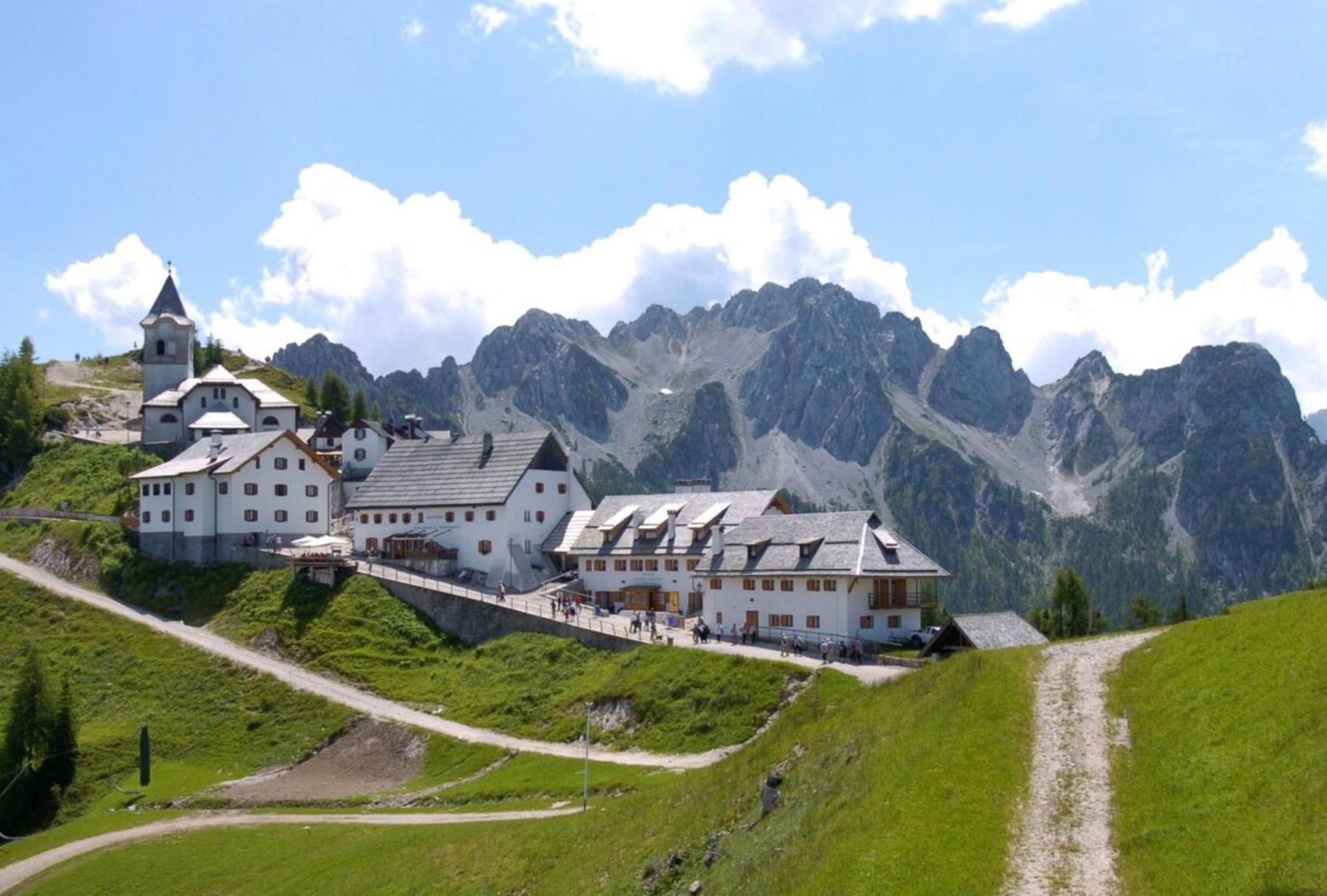 Baerenhuette Troepolach-Nassfeld Jenig ภายนอก รูปภาพ
